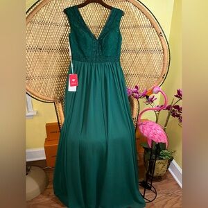 JJ’s House Special Occasion Dress Size 6 Green